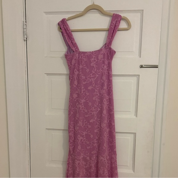 Pink Floral Lace Midi Dress - Picture 7 of 8